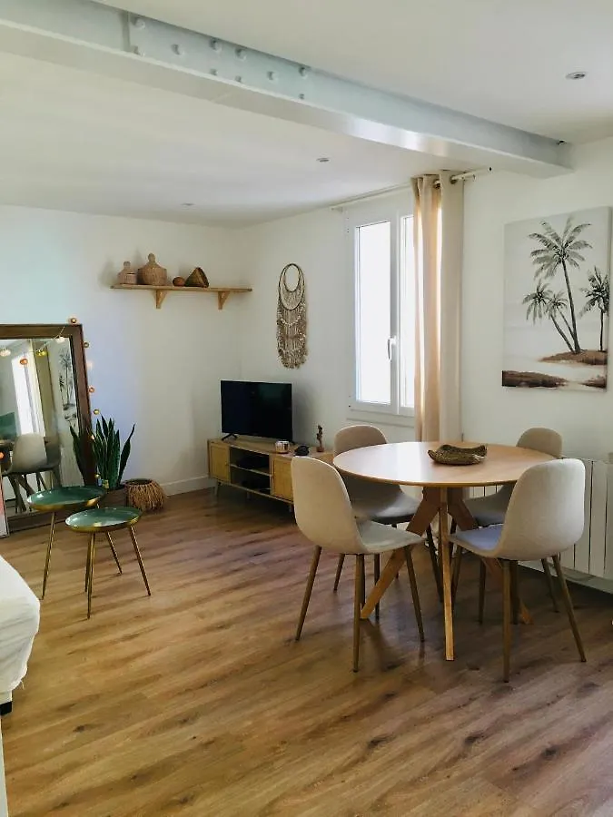 Chez Louise Et Lucette Apartment Sanary-sur-Mer France